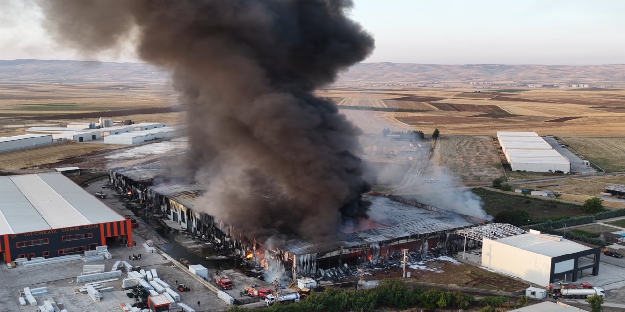 HÜDA PAR Batman İl Başkanı Davut Şahin: Esnaf bu zararla baş başa bırakılmamalı