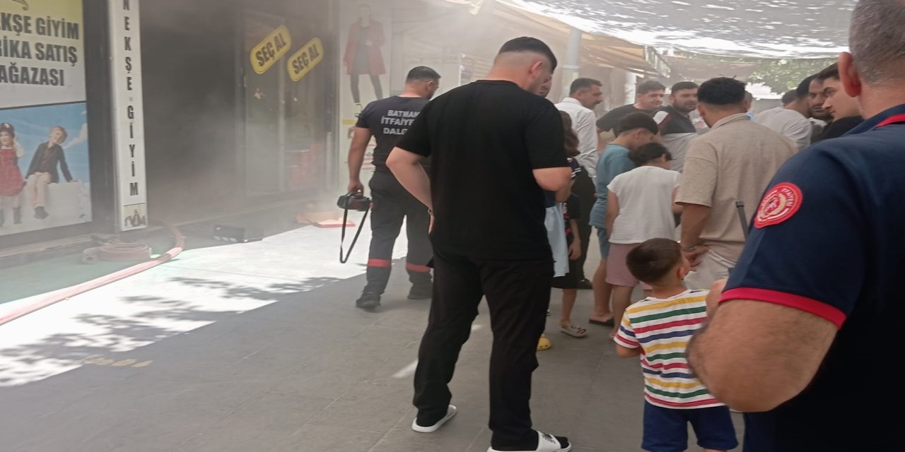 Li Batmanê di cihê kar de şewat: Esnaf û îtfaîye seferber bûn