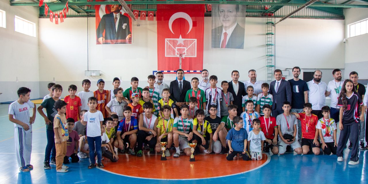 Çınar'da camiler arası futbol turnuvası