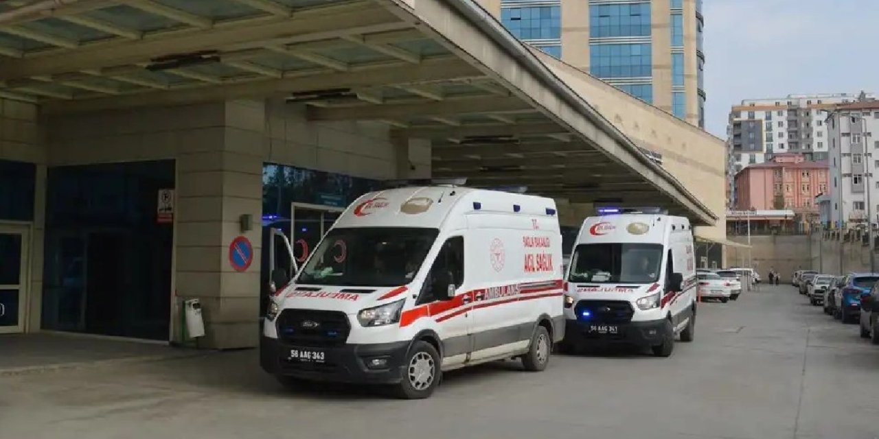 Siirt'te kaya parçasının altında kalan 4 çocuk babası hayatını kaybetti