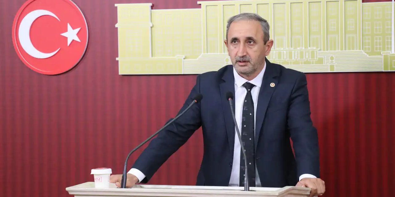 Parlamenter Şahzade Demîr: Divê rejîma îşxalker bi hêzeke rastîn li ser erdê were rawestandin