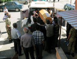 Bunalıma giren yaşlı adam intihar etti