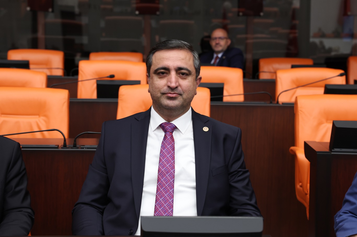 Bakan Tekin, Serkan Ramanlı'nın Kürtçe seçmeli ders önergesini yanıtladı: En yüksek başvuru Diyarbakır'dan