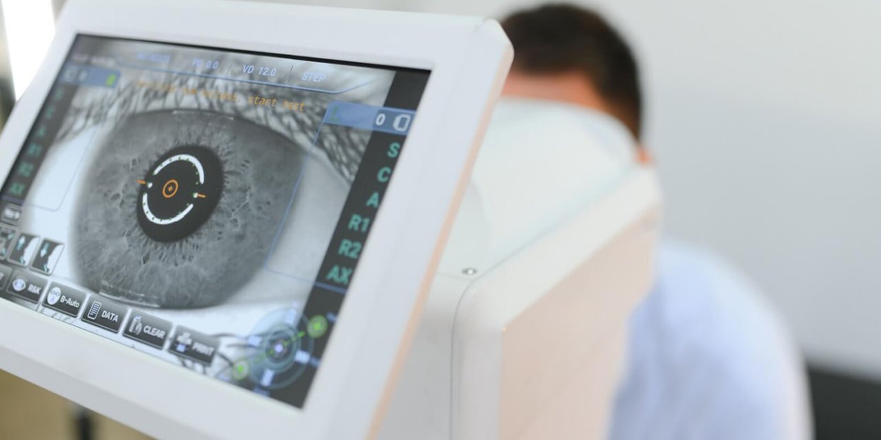 Doç. Dr. Toptan: Sıcaklarla birlikte etkisini artıran ultraviyole ışınlar gözde kalıcı hasarlara yol açabilir