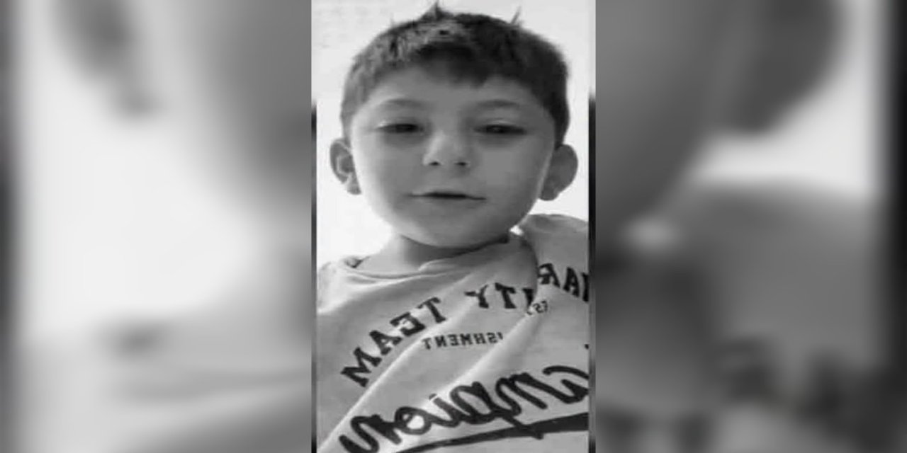 Mêrdin de qezaya Şemrex de otomobil miyan de mendo ke rakewto, domanê 4 serrî halê ey nêweş biyo û merdo