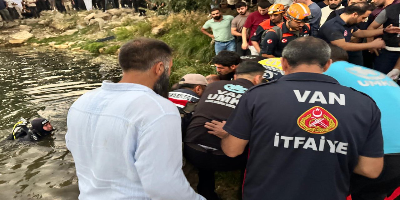 Van'ın Muradiye ilçesinde suya düşen oğlunu kurtarmak isteyen baba boğuldu