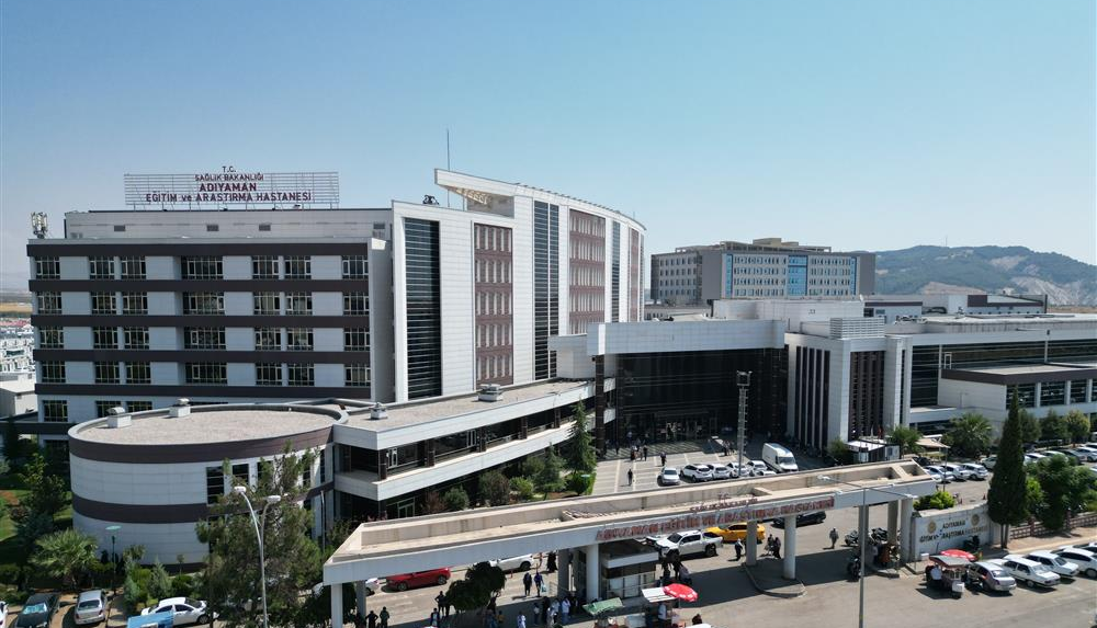 Li Semsûrê motosîklet û otomobîl li hev qelibîn: kesek mir