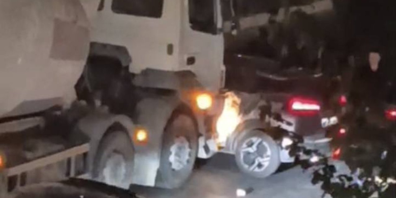 Batman'da beton mikseri ile otomobil çarpıştı: 1 yaralı