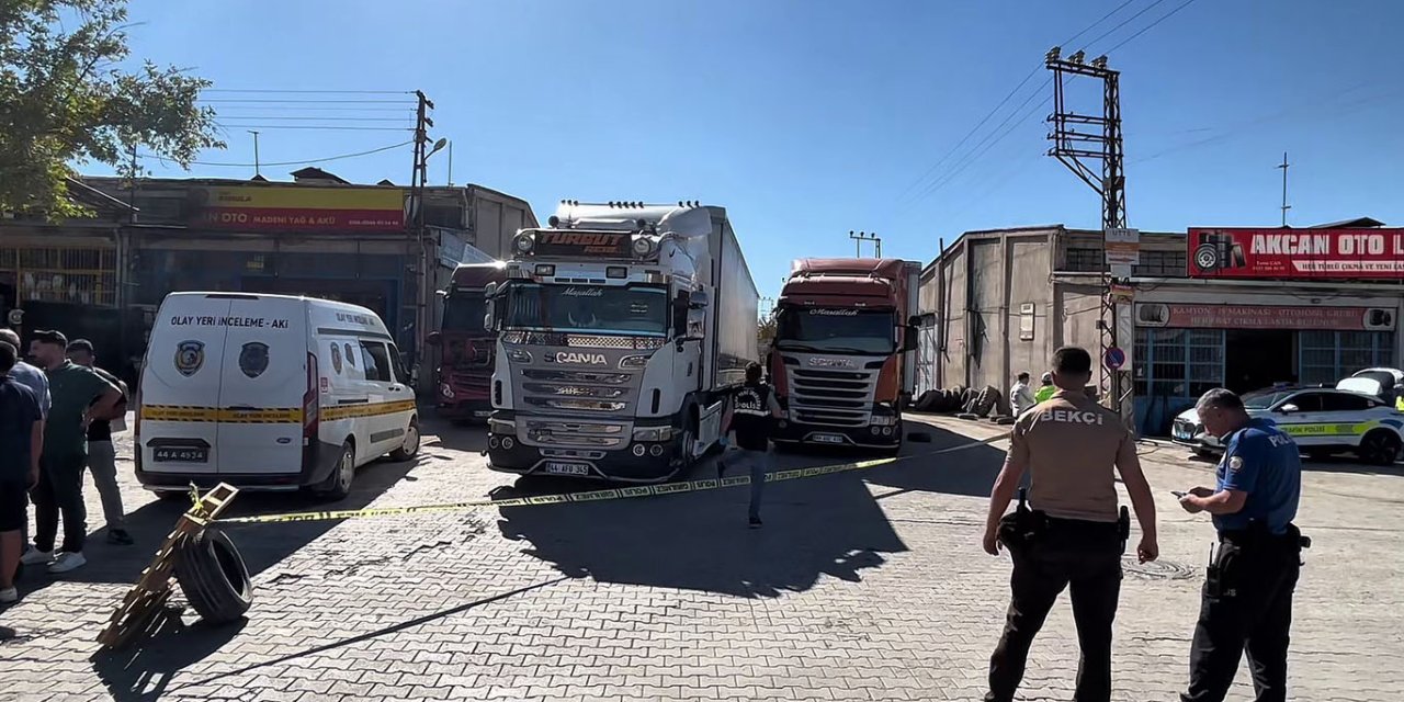 Malatya'da husumetlisinin üzerine tır sürdü