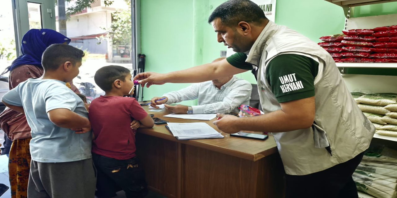 Umut Kerwani ra Siverek de wendekoxan rê desteka kirtasiye
