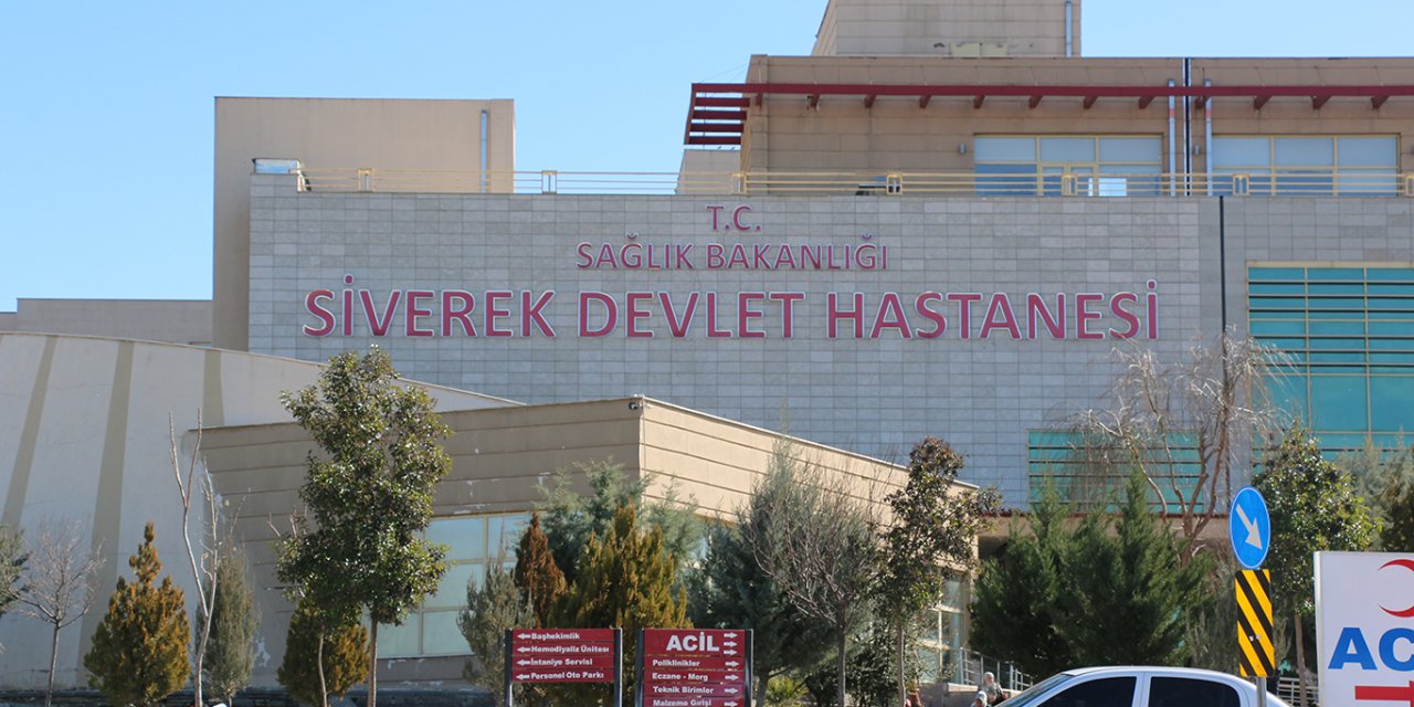 Şanlıurfa'da 2 yaşındaki çocuk ve amcası traktörün altında kaldı