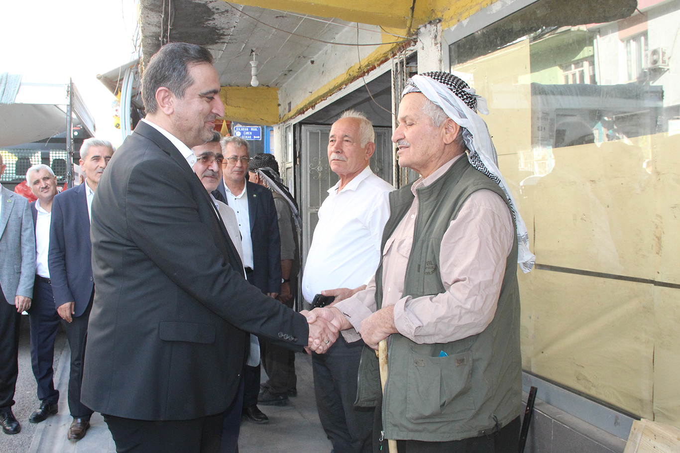Mebûsê HÜDA PARê Serkan Ramanli li Qilabanê esnaf ziyaret kir