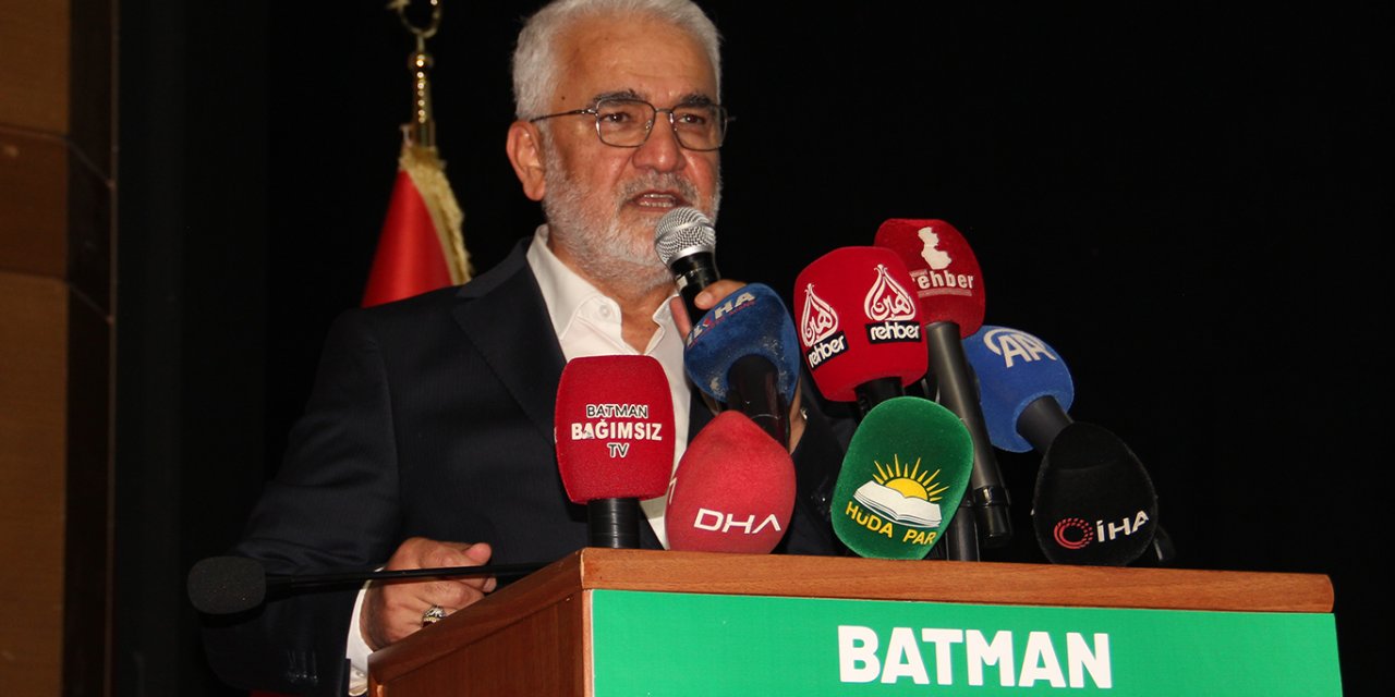 HÜDA PAR Genel Başkanı Yapıcıoğlu: Sapkınlığı başkasına bulaştırma hürriyetinizi tanımıyoruz