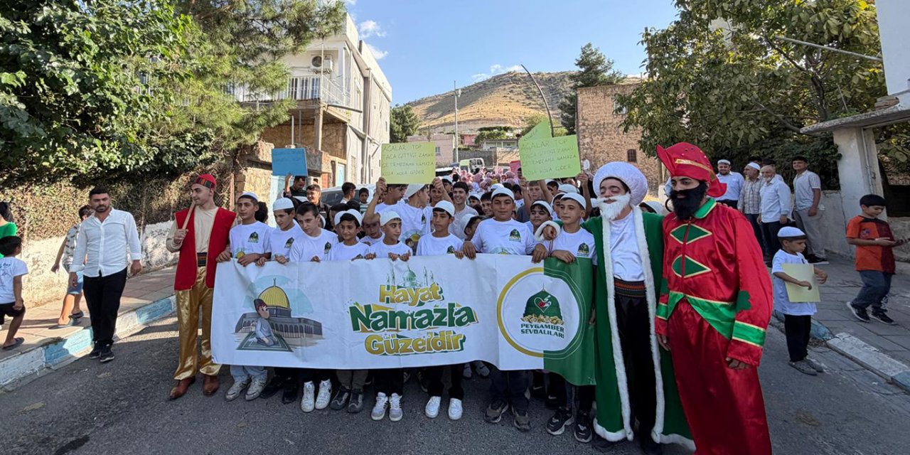 Gercüş'te "Hayat Namazla Güzeldir" etkinliği düzenlendi