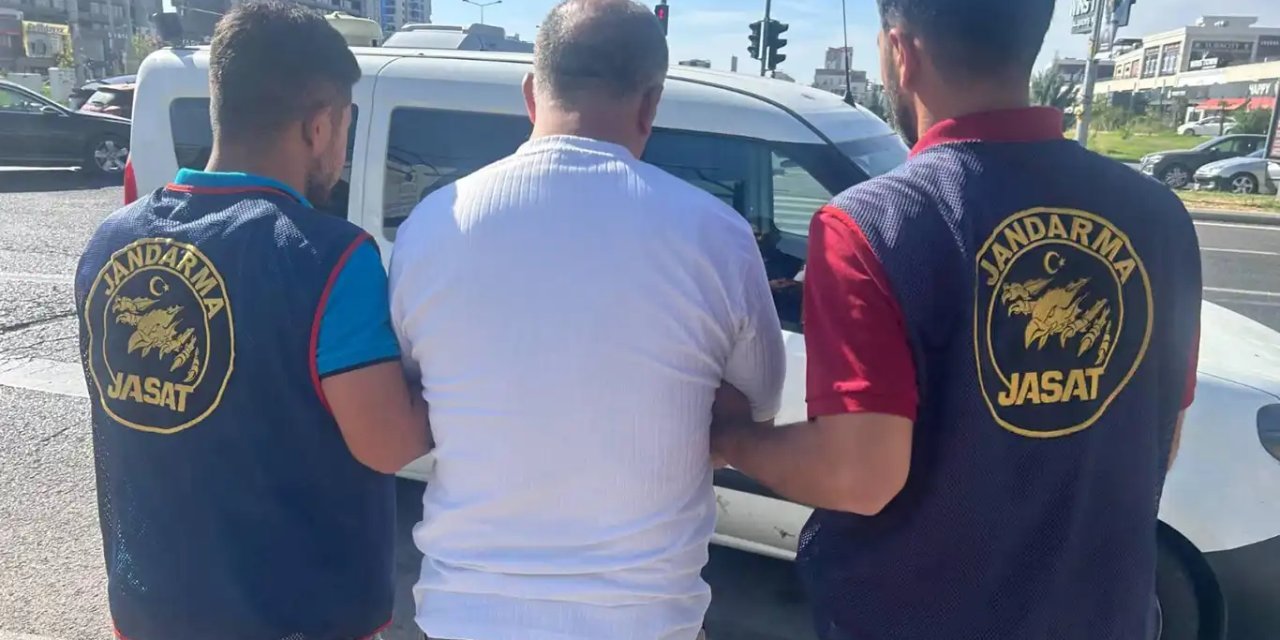 Diyarbekir de 86 kesê ke geyriyêne ameyî girewtene