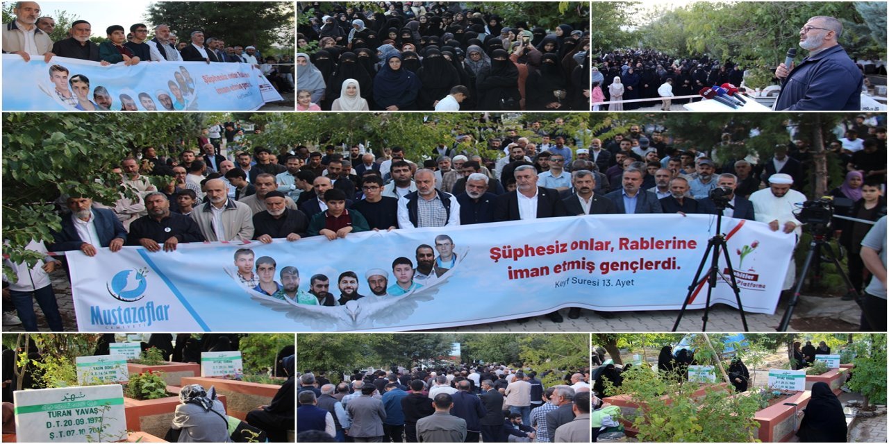 Şehîdên 6-8ê Cotmehê di salvegera 12an a şehadeta xwe de li ser gora xwe hatin bîranîn