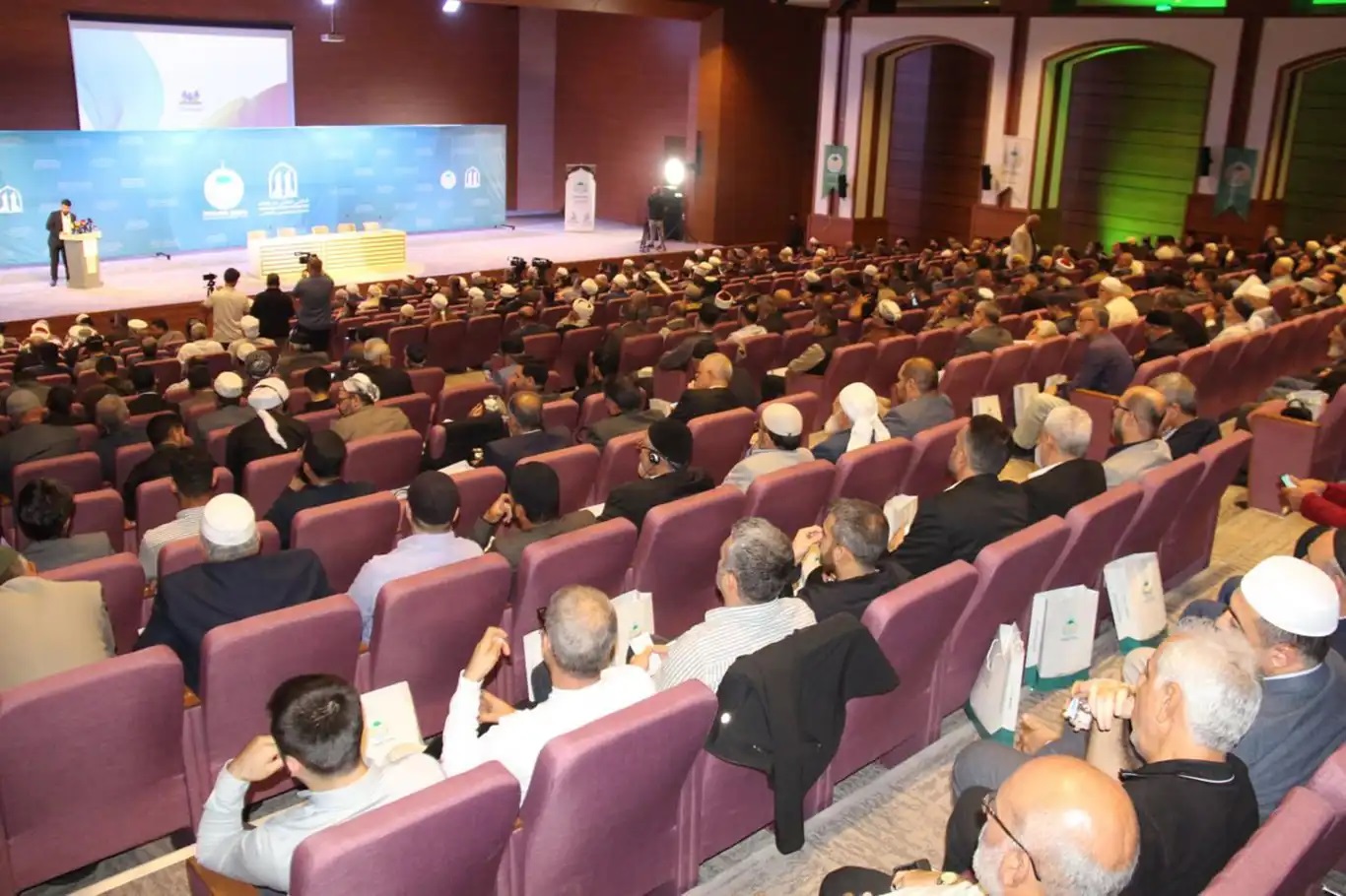 Di Hevdîtina Aliman de peyamên girîng - Beşa 4