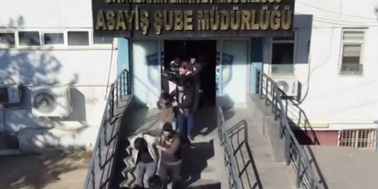 Diyarbakır merkezli 10 ilde sahte araç kiralama çetesine "Patinaj" operasyonu: 12 tutuklama