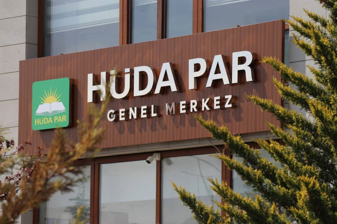 Türkiye, HÜDA PAR'ın kadınlarla ilgili çağrısını konuşuyor