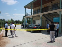 Şehir mezarlığında silahlı kavga