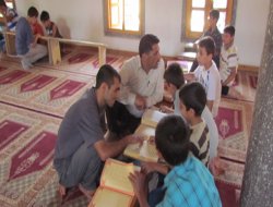 Siverek'te çocuklar camilere akın etti