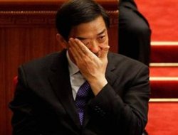 Çin'de liderlik hesapları karıştı!