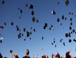 Mezuniyette içkiye evet; Kur`an`a hayır!