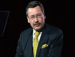 Gökçek'ten sosyal medyada #stoplyingCNN kampanyası