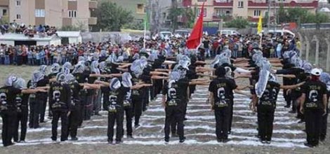 PKK'nın Polis Gücü Fotoğrafına Açıklama