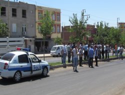 Kamyonun altında kalan çocuk öldü