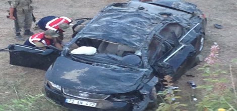 Otomobil uçuruma yuvarlandı: 9 ölü