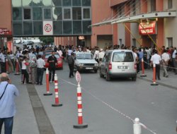 Aslangray ailesi dua bekliyor