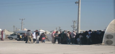 Otuz bin kişilik kampta bir doktor