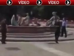 Polis eylemciyi öldürdü video