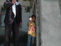 Suriyeli ailelere Rahmeteli uzandı