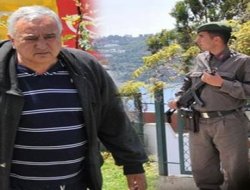 Özkasnak jandarma çağırdı