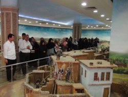 Diyarbakırlı ilahiyat öğrencileri Konya müzelerini gezdi