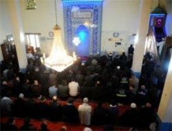 Diyanet'ten Teravih namazına hız sınırı