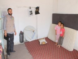 Suriyeli ailelere Rahmet Eli sahip çıkıyor