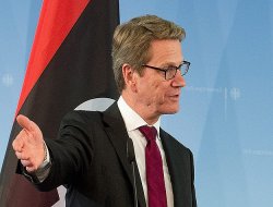 ABD'den açıklama bekliyoruz