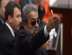 Kamer Genç'ten Ak Partiye darbe tehditi