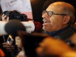 El-Baradey Mısır'da geçici Başbakan olarak atandı!