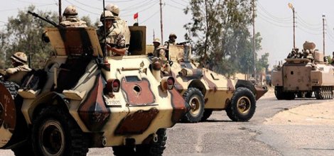 Batı 'darbe' diyemedi, Körfez alkışladı!