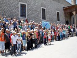 AGD'den Namaz seferberliği