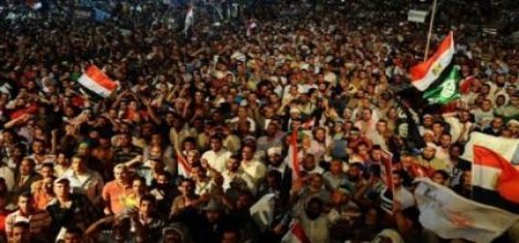 Mısır'da Gösteriler Devam Ediyor