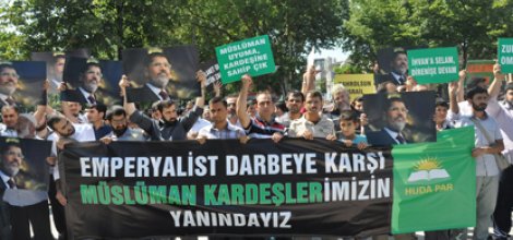 HÜDA PAR'dan Mursi ve İhvan'a destek