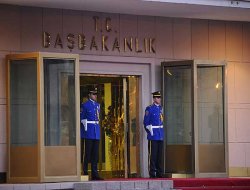 Başbakanlık'ta sürpriz görüşme