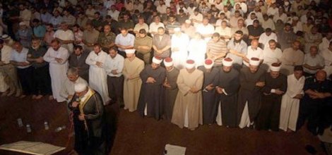 İlk teravih namazını Başbakan kıldırdı