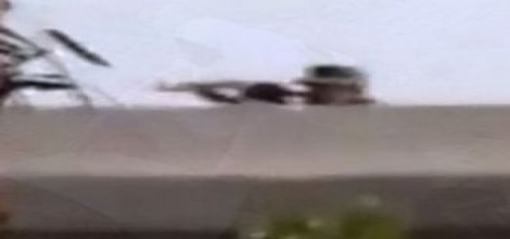 Kendi öldürülme anını görüntüledi