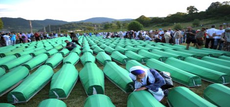 Srebrenitsa'da 409 kişi için cenaze töreni